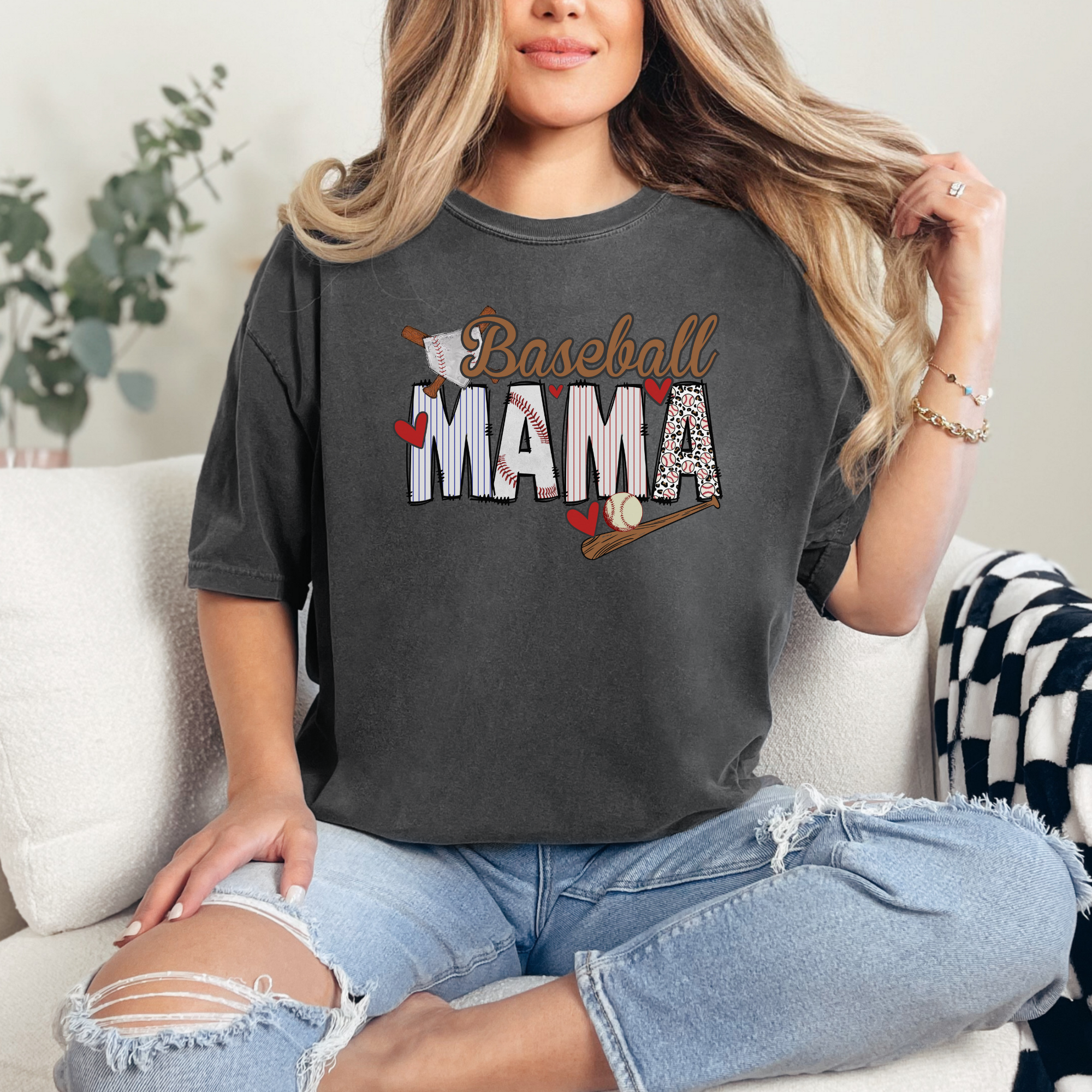baseball mama tshirt in pepper