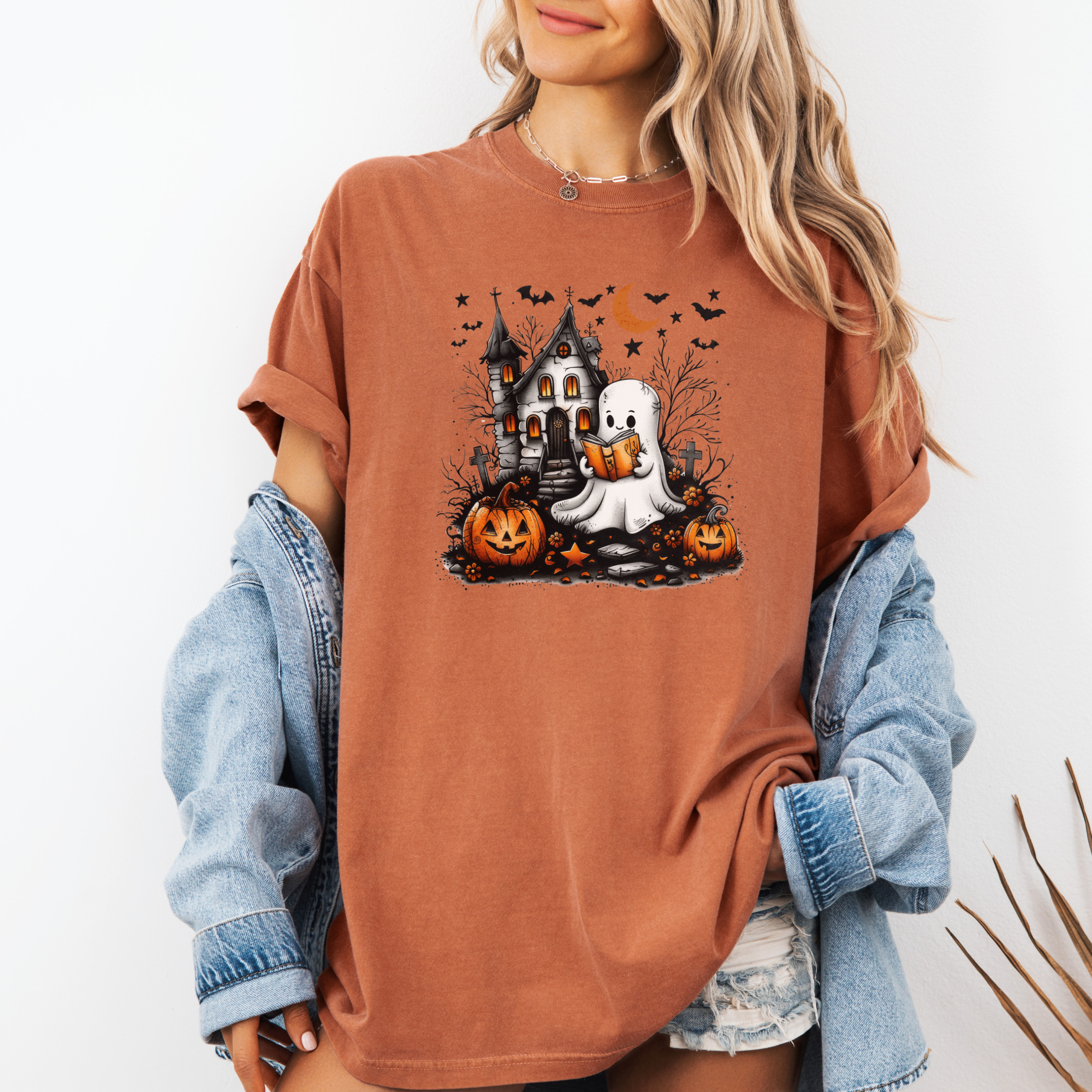 ghost reading book spooky halloween tshirt for book lovers