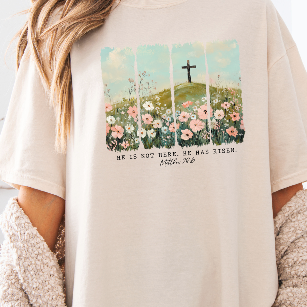 He is risen - women's t-shirt