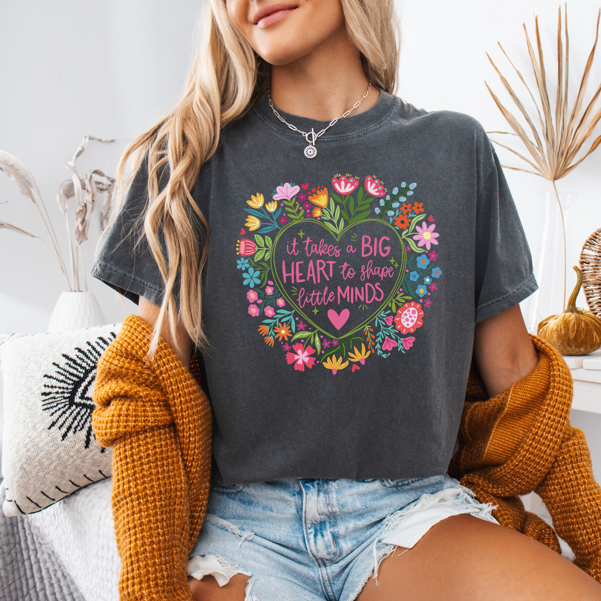 It Takes A Big Heart To Shape Little Minds T-Shirt | Teacher T-Shirt