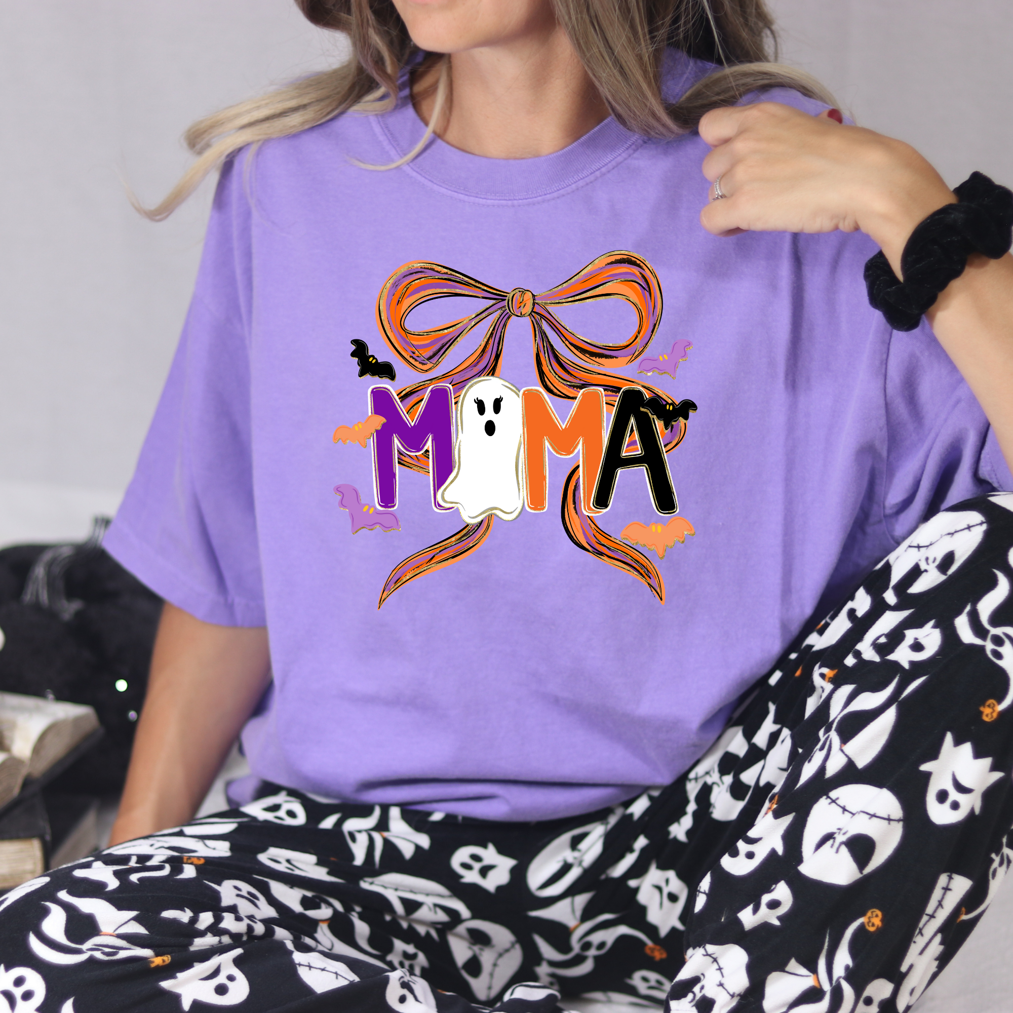 Mama Halloween T-Shirt | Women's Halloween Shirt