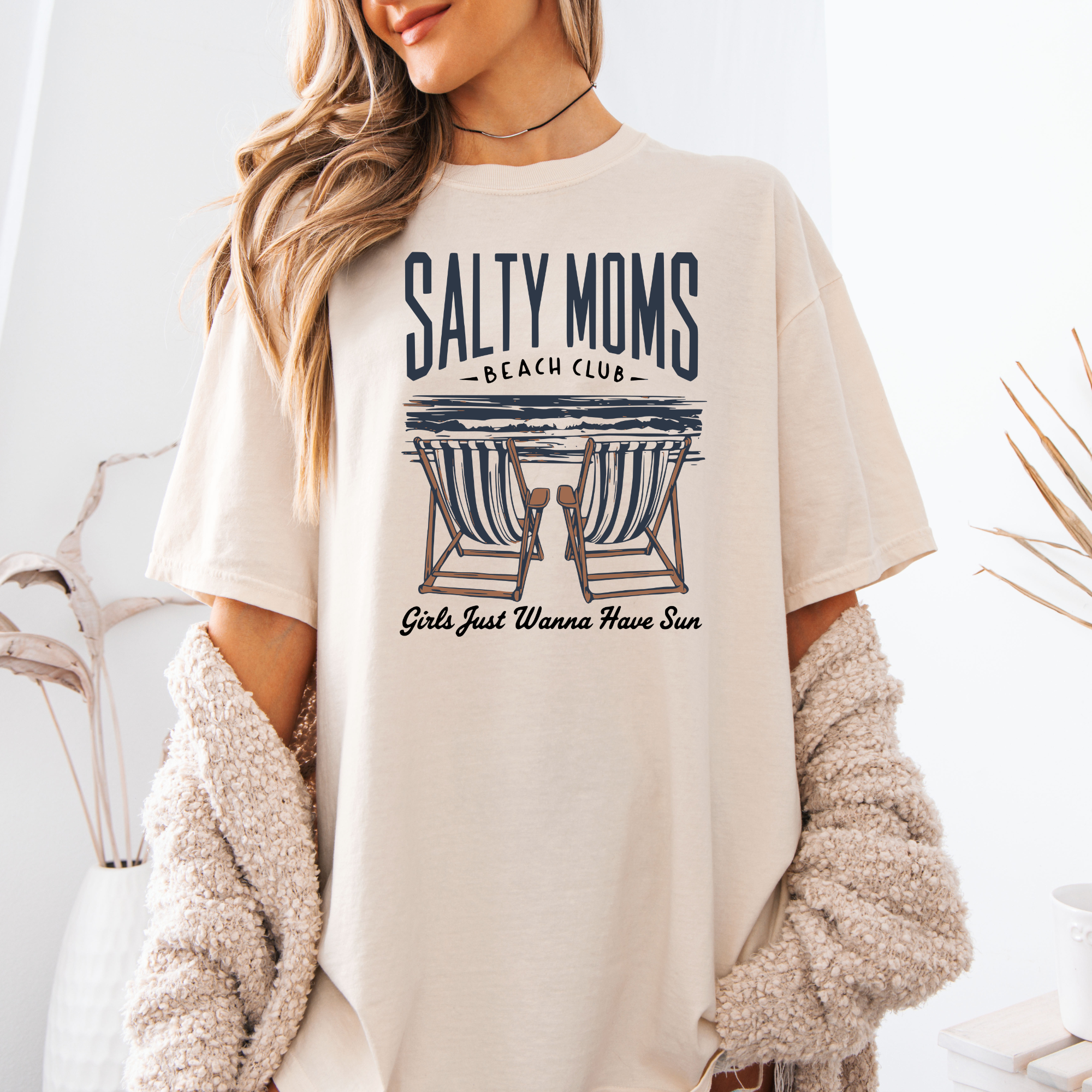 Salty Moms Beach Club T-Shirt | Cute Mom T-Shirt