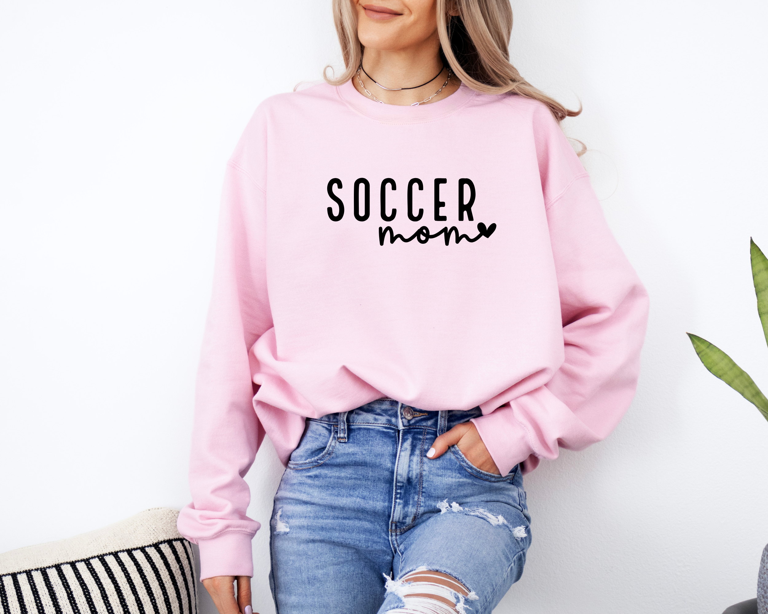 soccer mom sweatshirt in pink