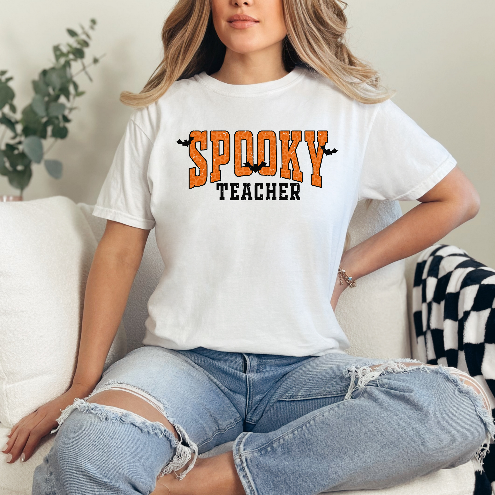 Spooky teacher T-Shirt | Halloween Teacher T-shirt
