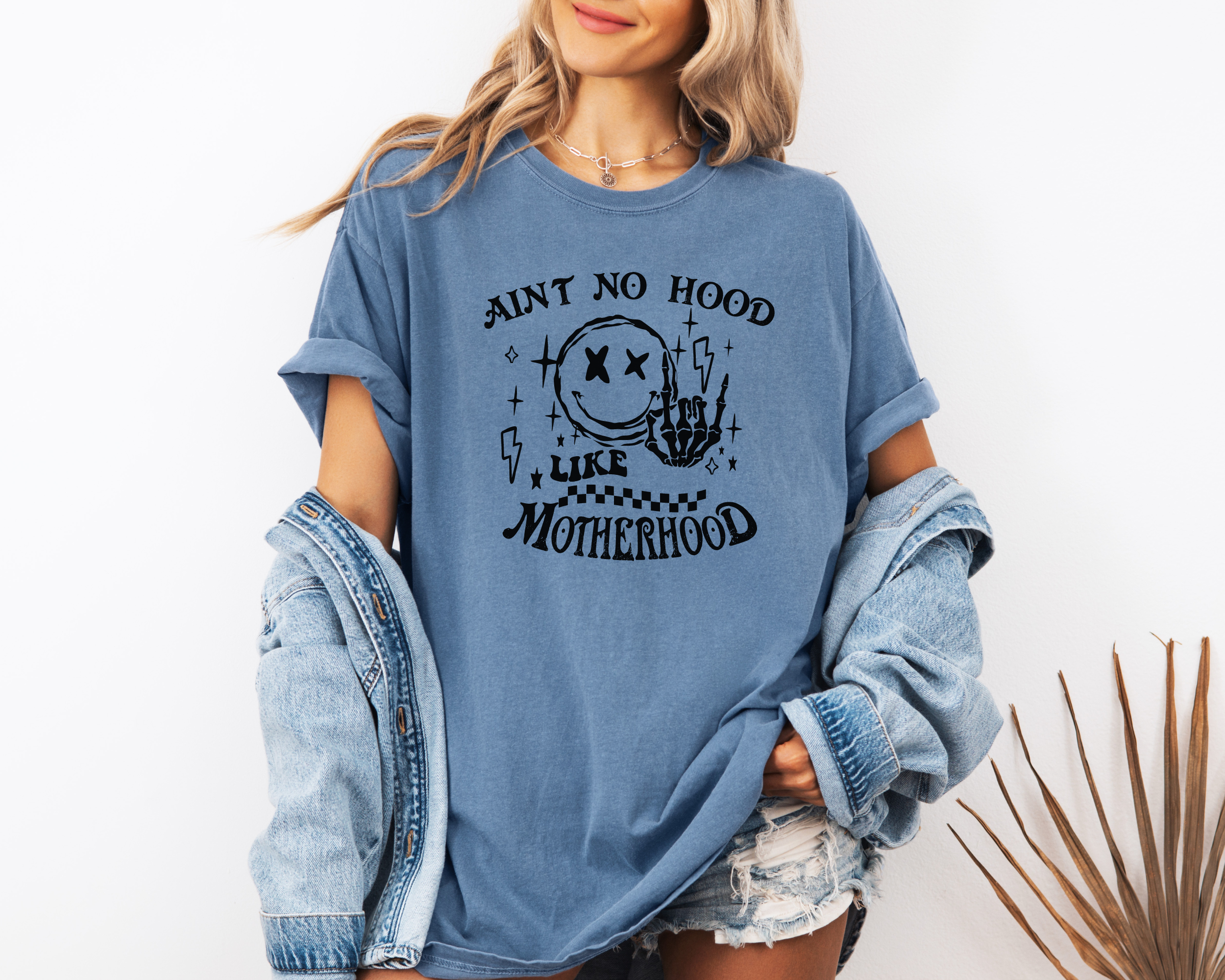 90's themed comfort colors tshirt for moms that says "ain't no hood like motherhood."